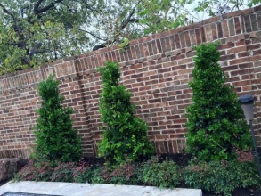 Кирпичный забор сплошной 12 метров фото в Володарске