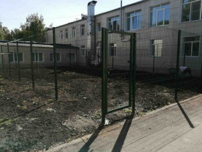 3D заборы для школы 15 метров фото в Володарске