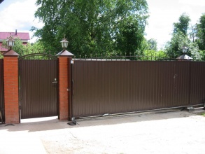 Дистанционное управление с откатными воротами - пример 8 фото в Володарске